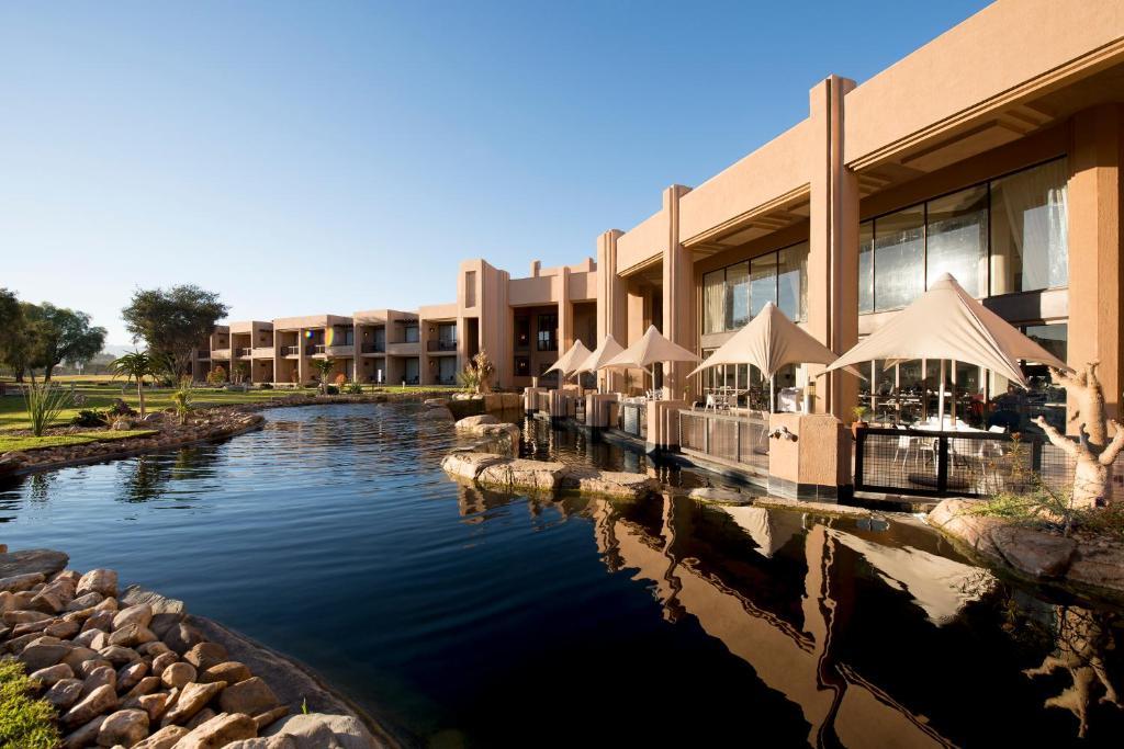 Windhoek Country Club Resort Eksteriør billede